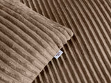 Zohome Dekbedovertrek Pile di Ribcord Real Taupe - 100% Microvezel - sfeer/detail 2