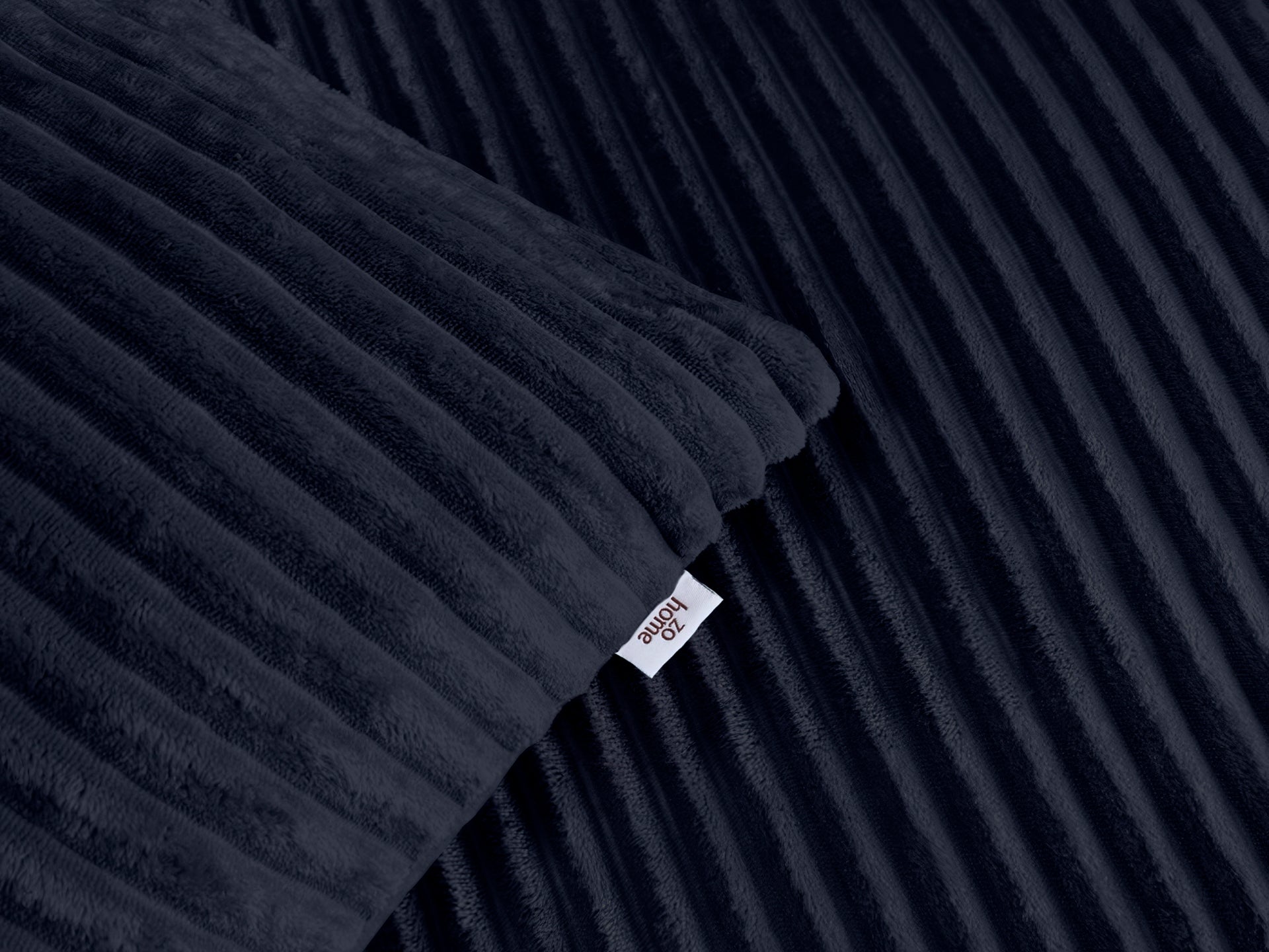 Zohome Dekbedovertrek Pile di Ribcord Navy Blue - 100% Microvezel - sfeer/detail 2