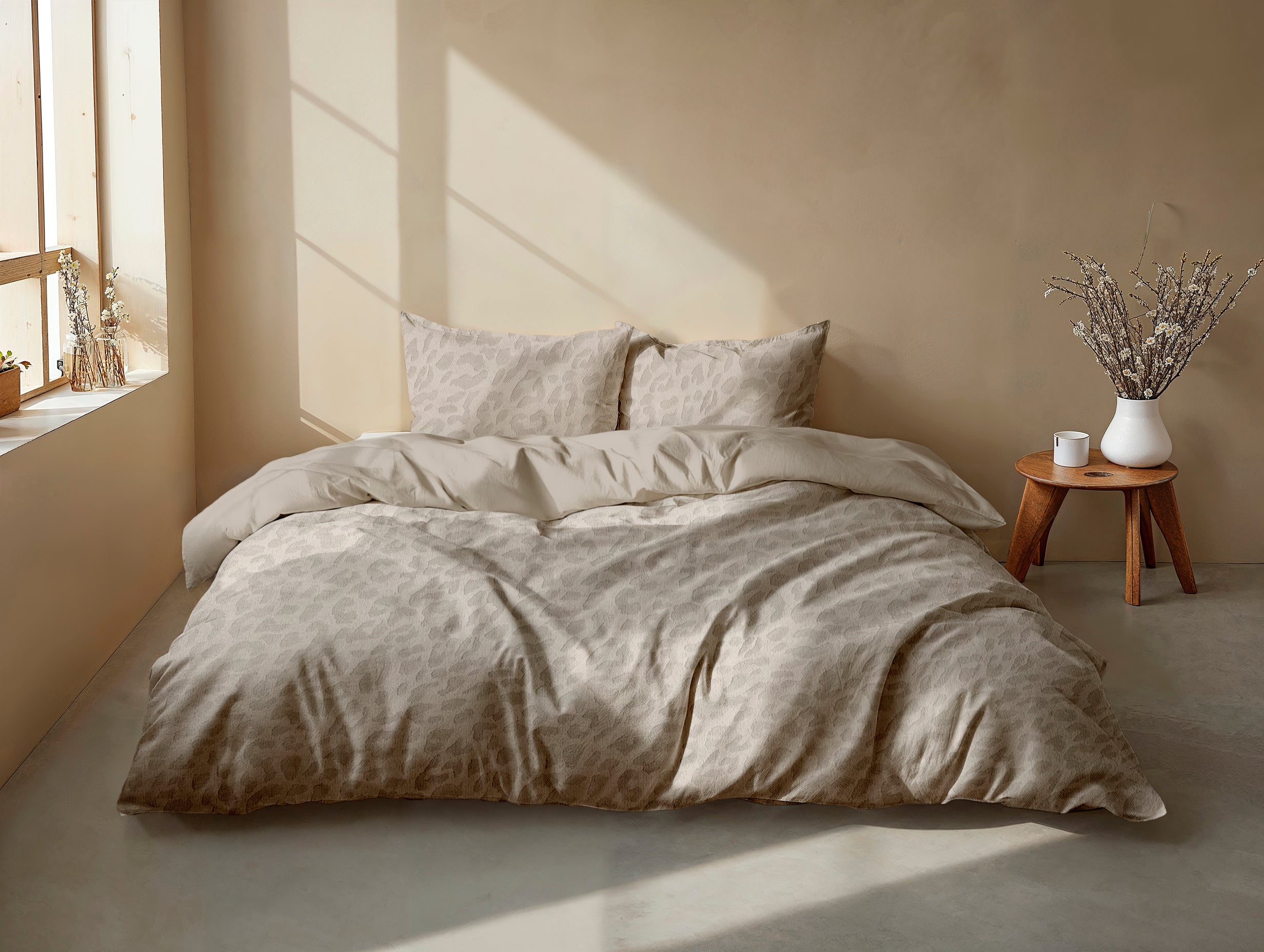 Zohome Dekbedovertrek Leopardo Forest Sand - 100% Microvezel - 200x200-220 cm
