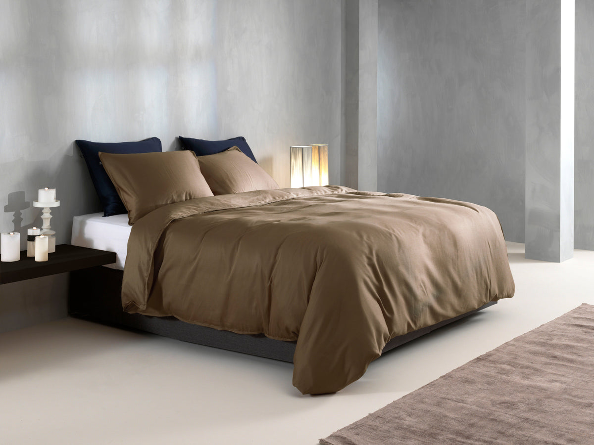 Taupe dekbedovertrek 240x220? Kies Dekbedovertrek Satijnstreep Taupe Taupe dekbedovertrek 240x220? Kies Dekbedovertrek Satijnstreep Taupe